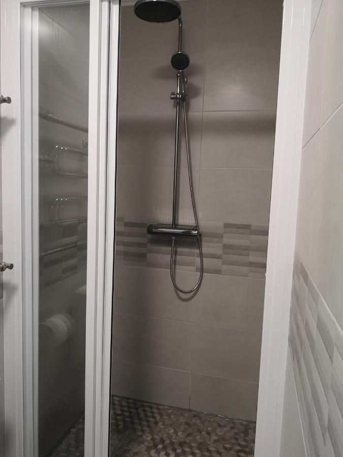 Atostogos Pervalkoje Apartamento Pervalka Exterior foto