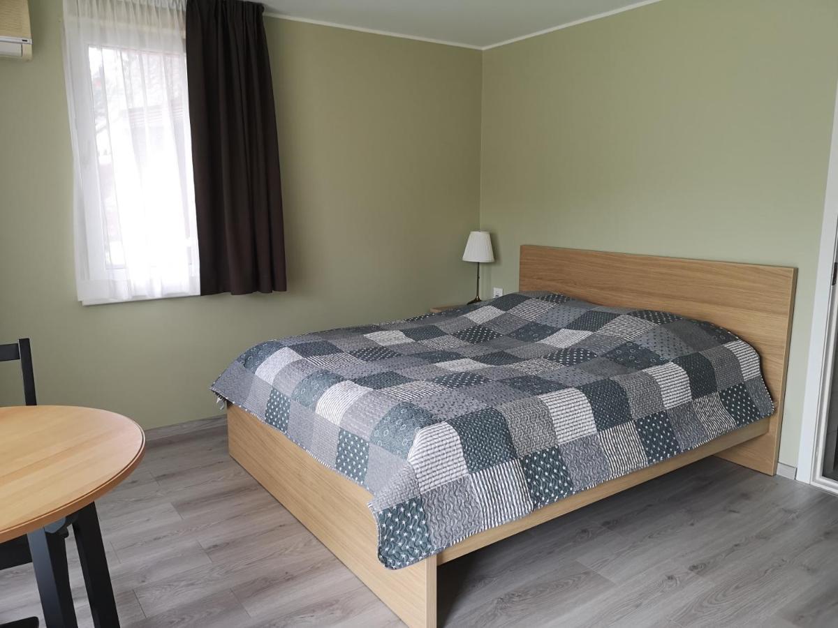 Atostogos Pervalkoje Apartamento Pervalka Exterior foto